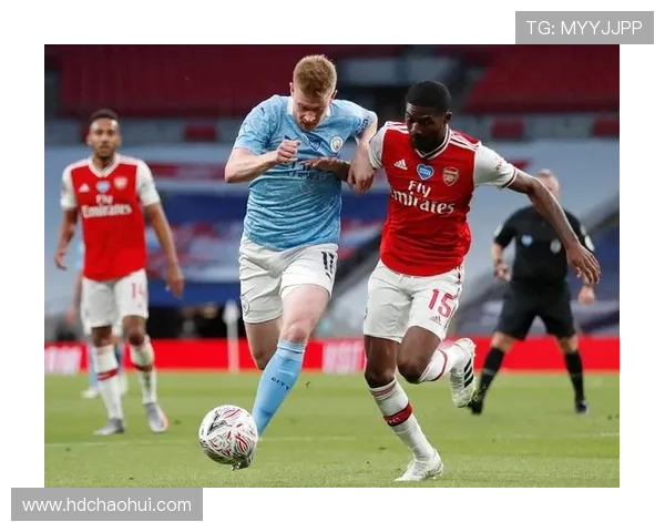 纽卡斯尔领先进球托纳利禁区外射门意外折射助攻成功 纽卡斯尔领先进球托纳利禁区外射门意外折射助攻成功