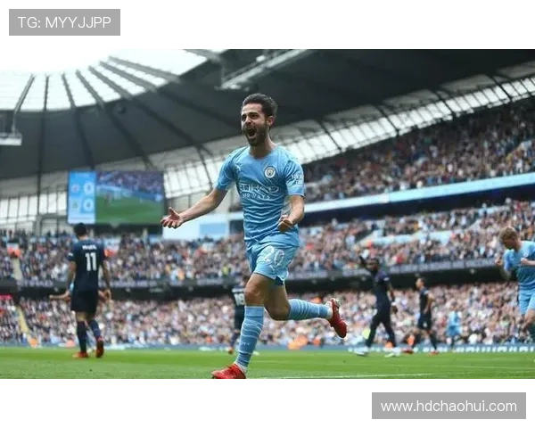 德尔夫怀念曼城队友称B席为队宠D席是最强搭档